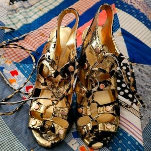 Jeffrey Campbell Gold/Black Lace Up Heels Size 8